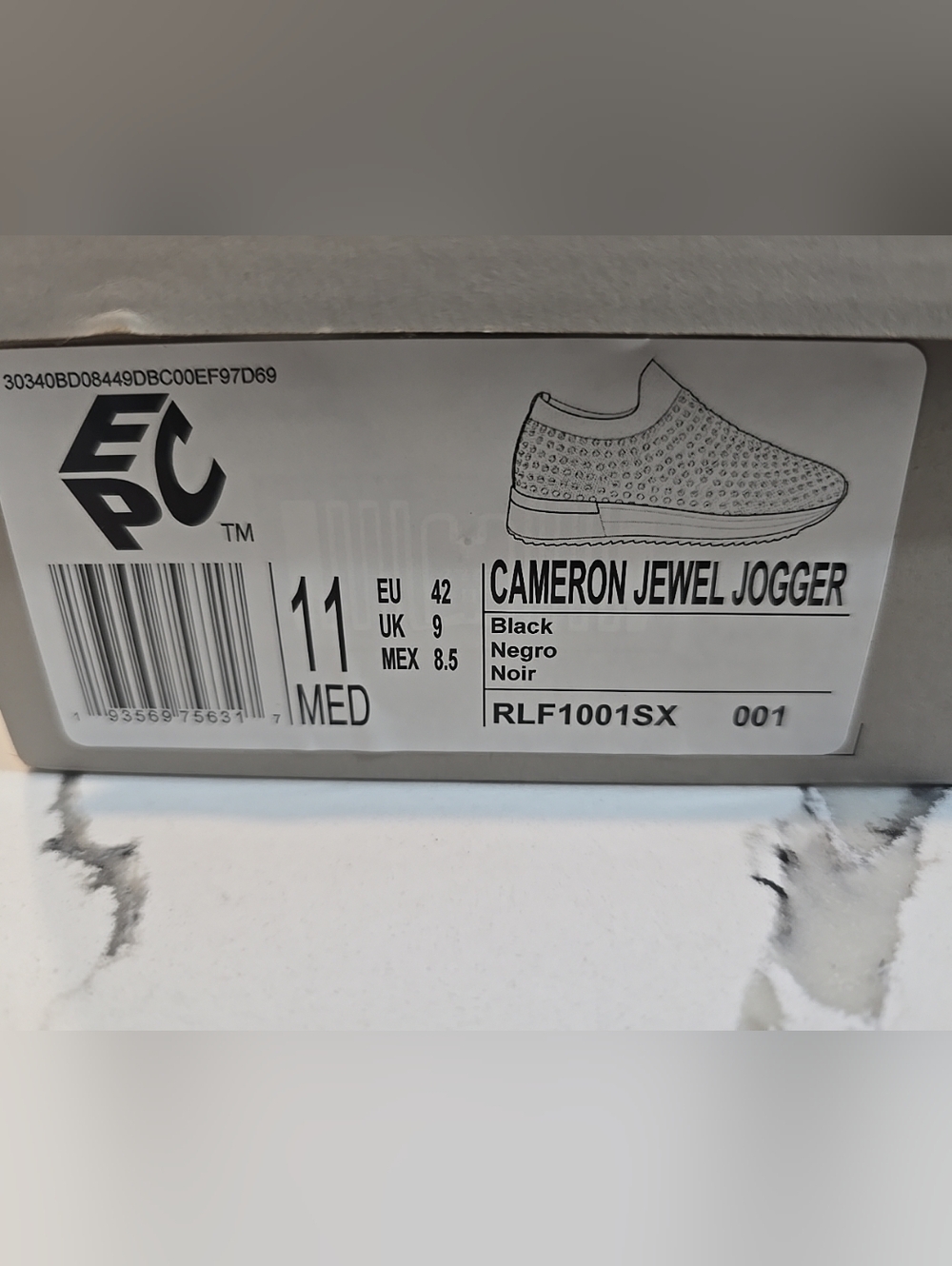 KENNETH COLE CAMERON JEWEL JOGGER Black Women's Size 11 Pre-owned Like New - Picture 10 of 10